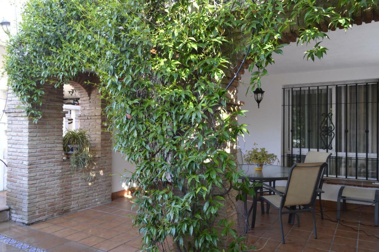 El Librero De La Alhambra Appartement La Zubia  Buitenkant foto